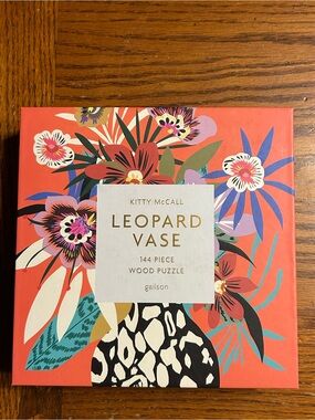 Kitty McCall Leopard Vase 144-Piece Wood Puzzle - Coral Floral